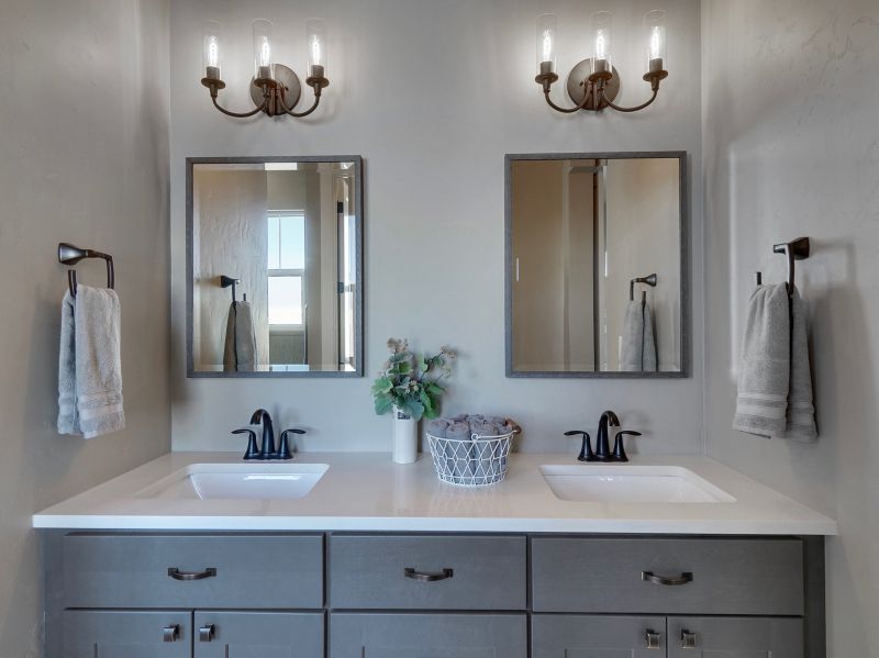 Double Vanity Layout
